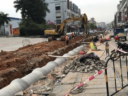 啟動市政民生工程 美化大嶺街道環(huán)境